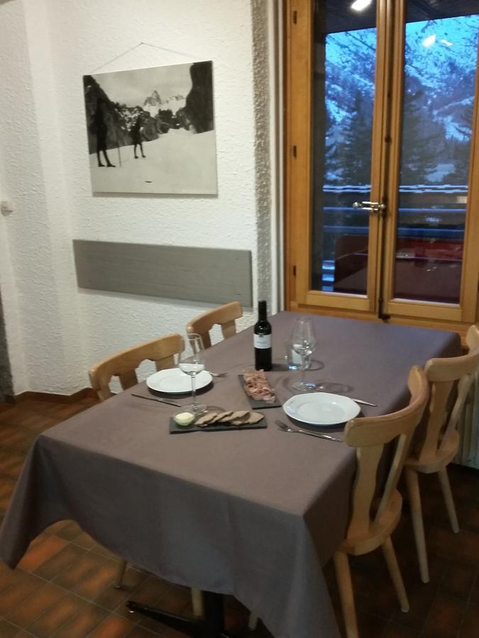Maya Joie La Fouly Esterno foto